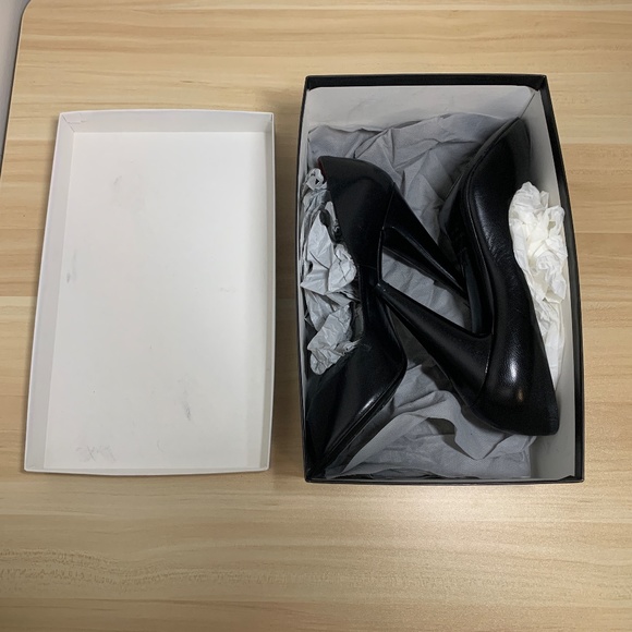 Marc Jacobs High Heels - Picture 3 of 9